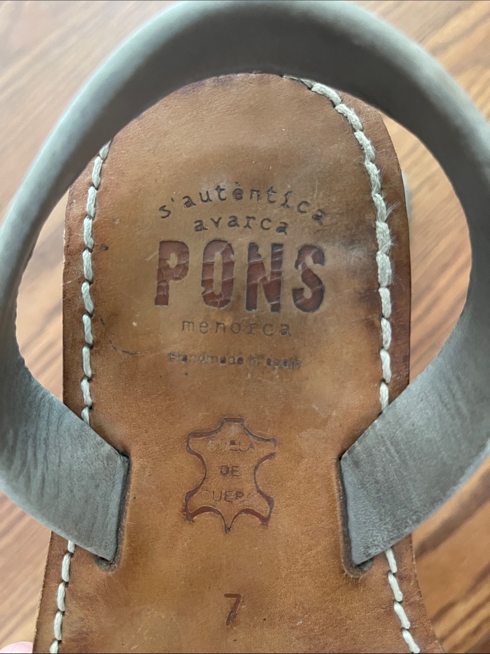 Pons Avarcas Women's Gray Leather Slingback Sandals - Picture 4 of 4